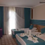 Club Jovia Kemer מלון 5*